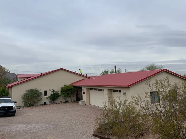Roofing material comparison Standing seam metal roof on a Tucson home